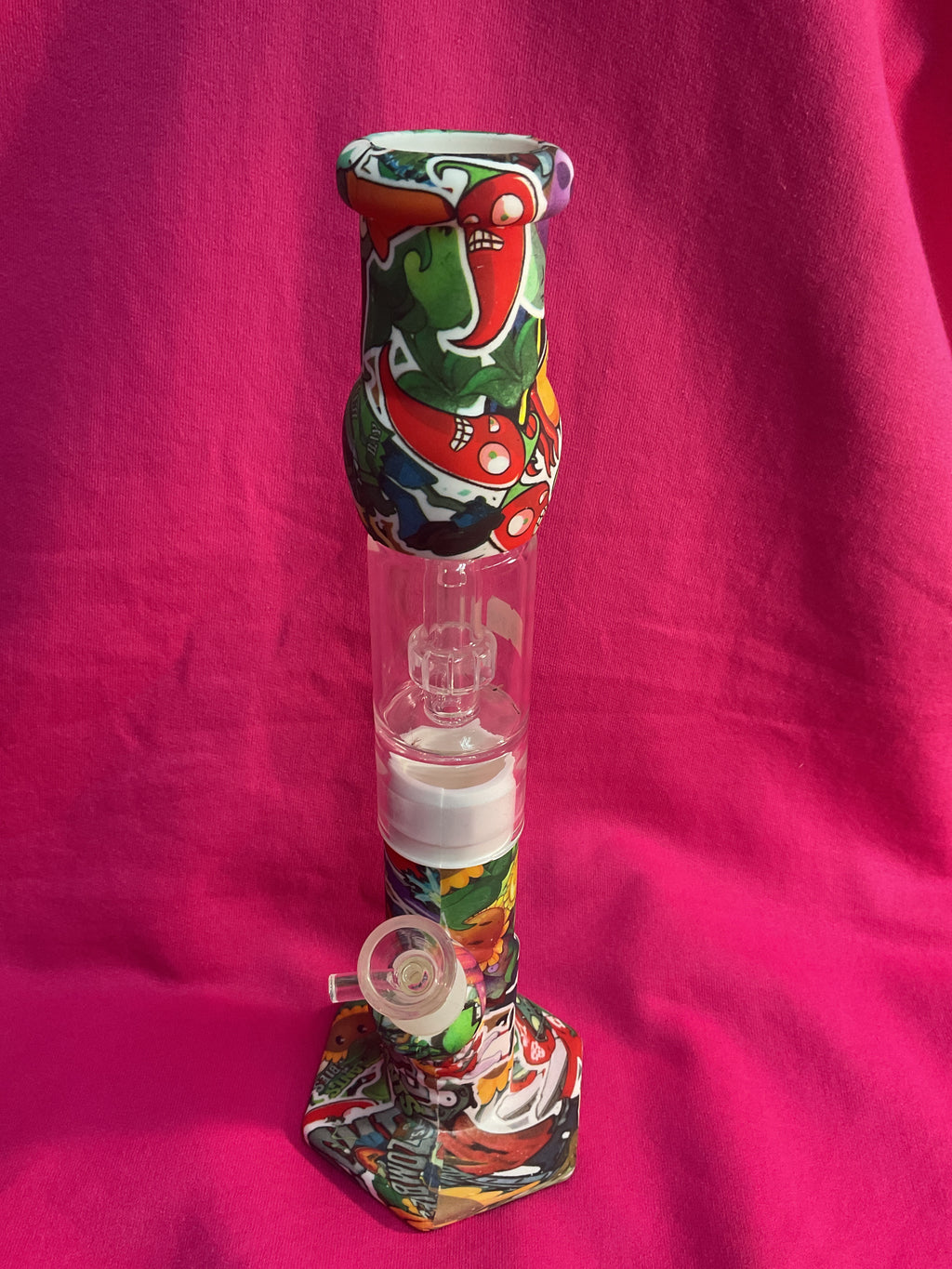 Silicone and glass water pipe