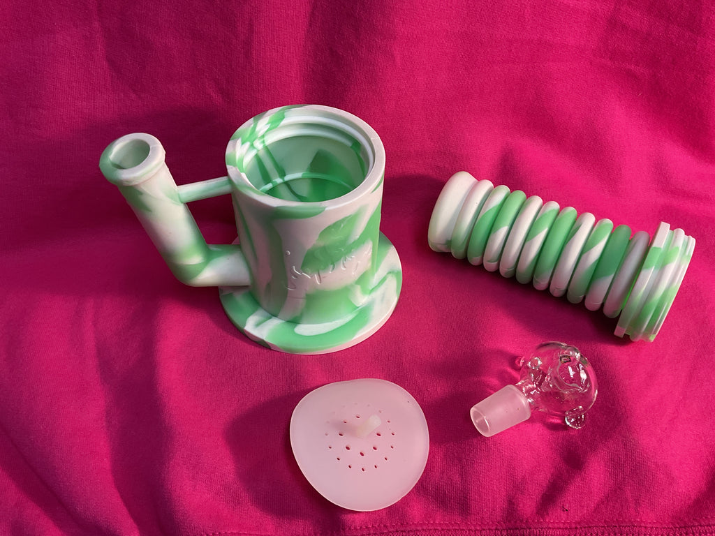 Silicone water pipe