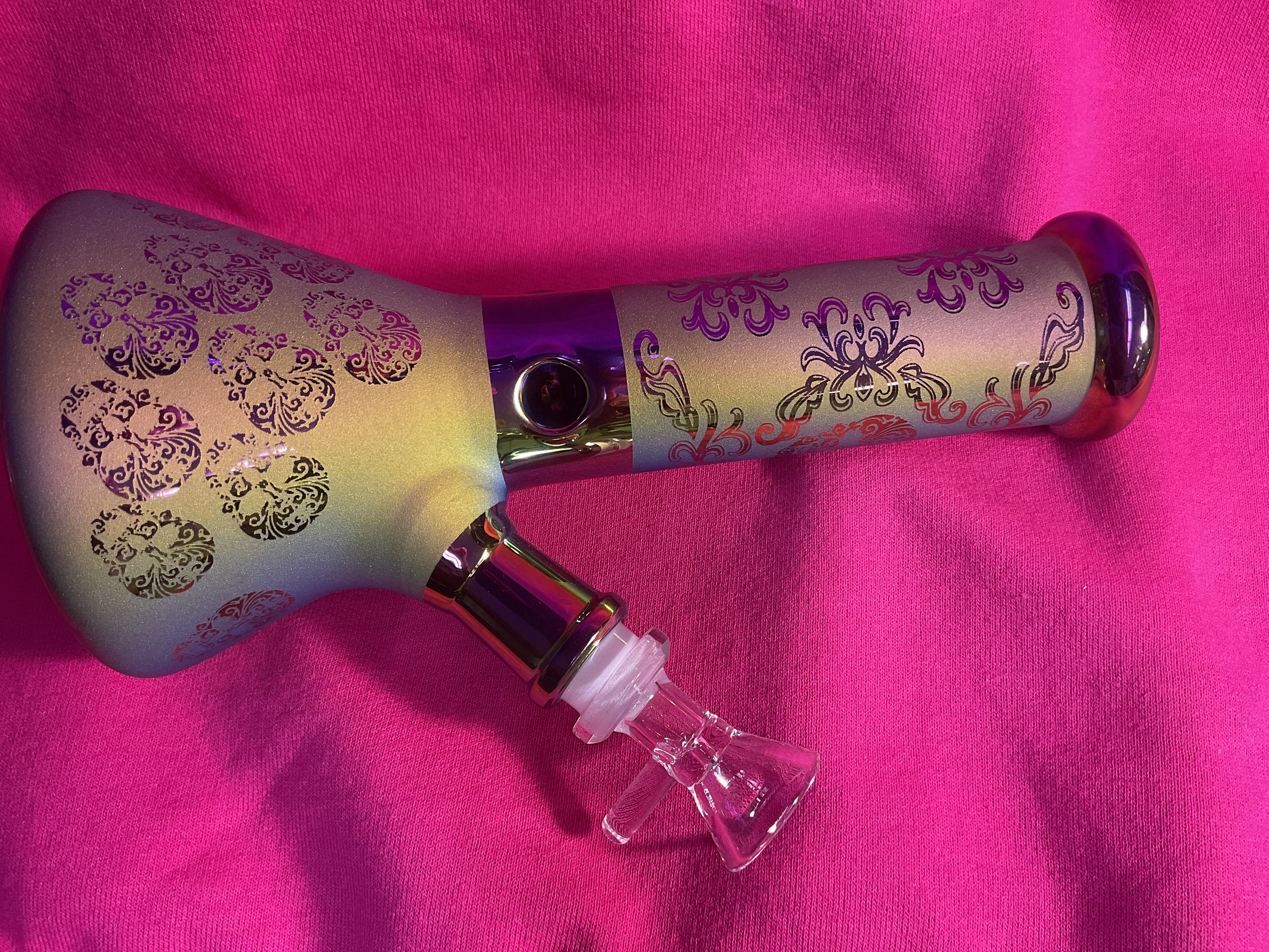It’s so purdy ✌️🫶glass water pipe