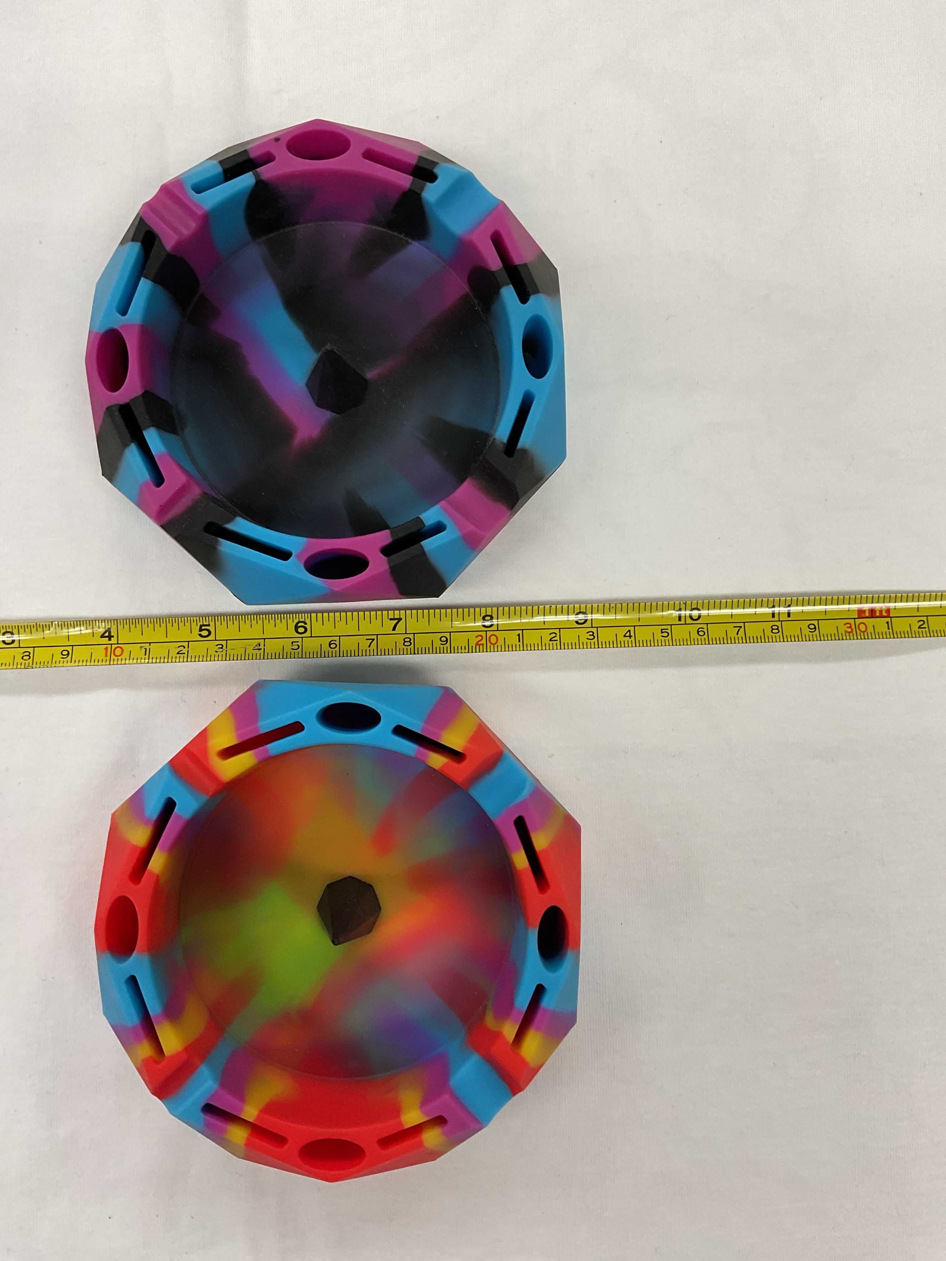 Rubber silicone ashtray