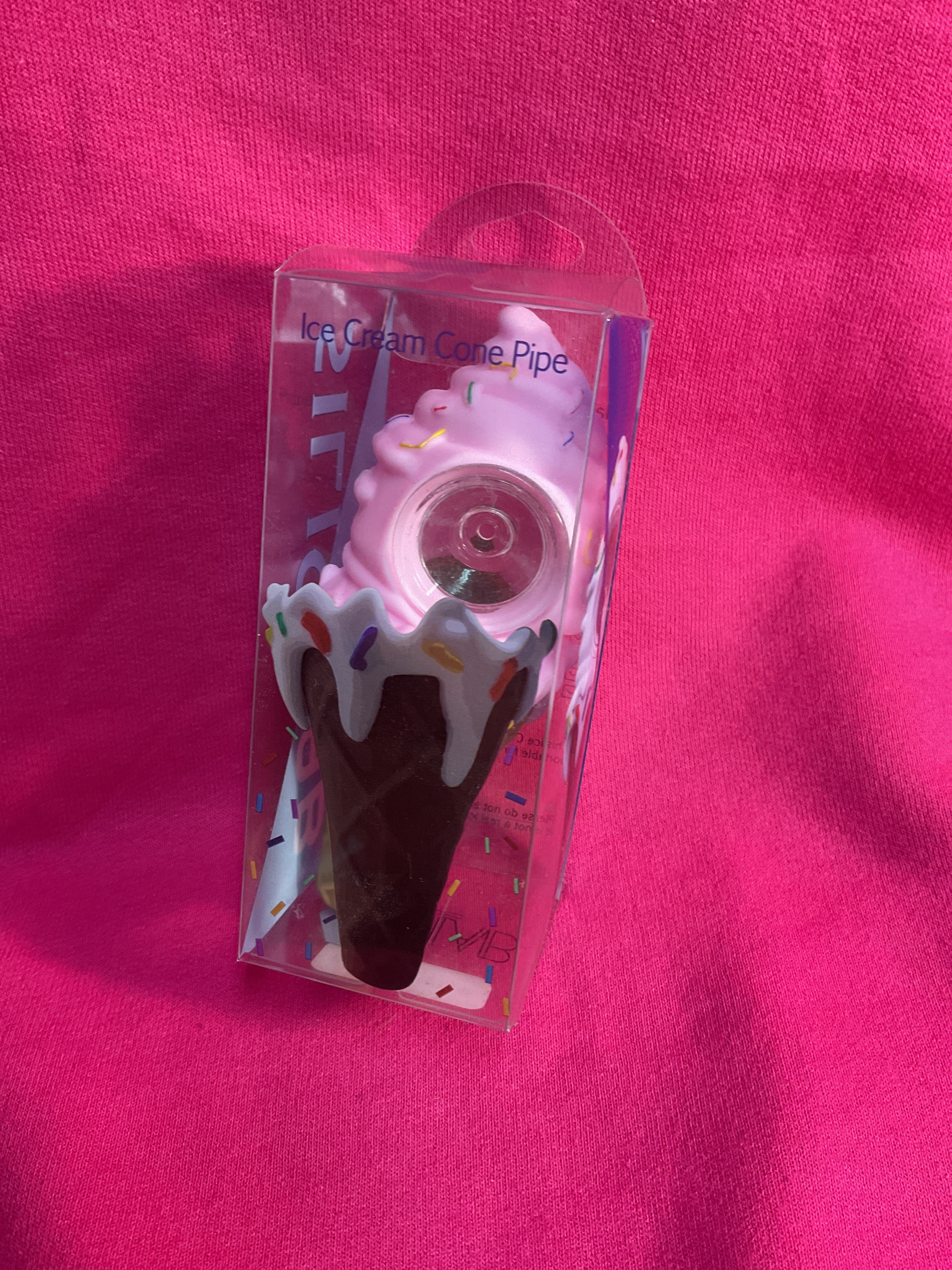 Sili lab ice cream cone pipe